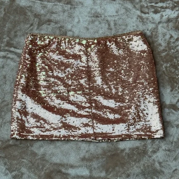 True Sequence MINI Skirt Size Small champaigne coloring Vintage 21 - Picture 4 of 11